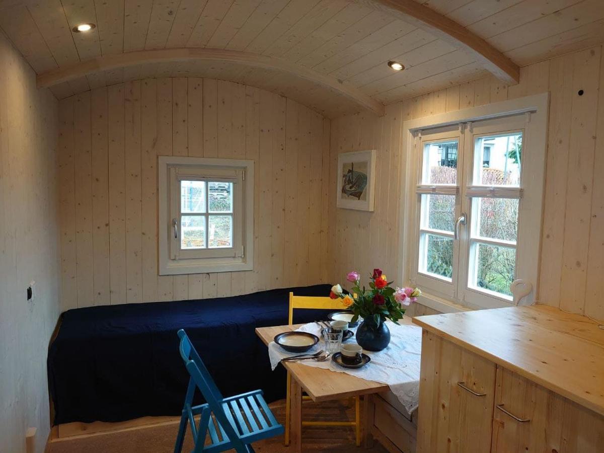 Gemuetliche Gaestezimmer In Einem Neu Sanierten Fachwerkhaus Sachsenheim Exterior foto