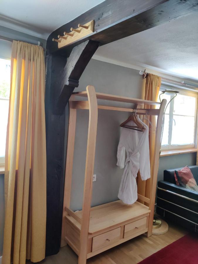 Gemuetliche Gaestezimmer In Einem Neu Sanierten Fachwerkhaus Sachsenheim Exterior foto